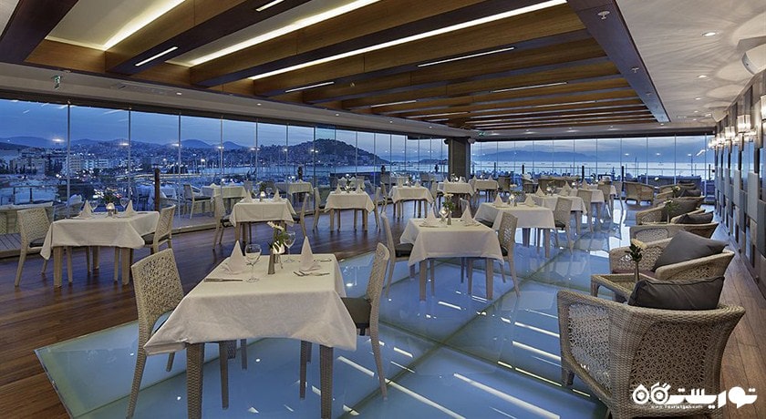 نمای رستوران سرپوشیده هتل